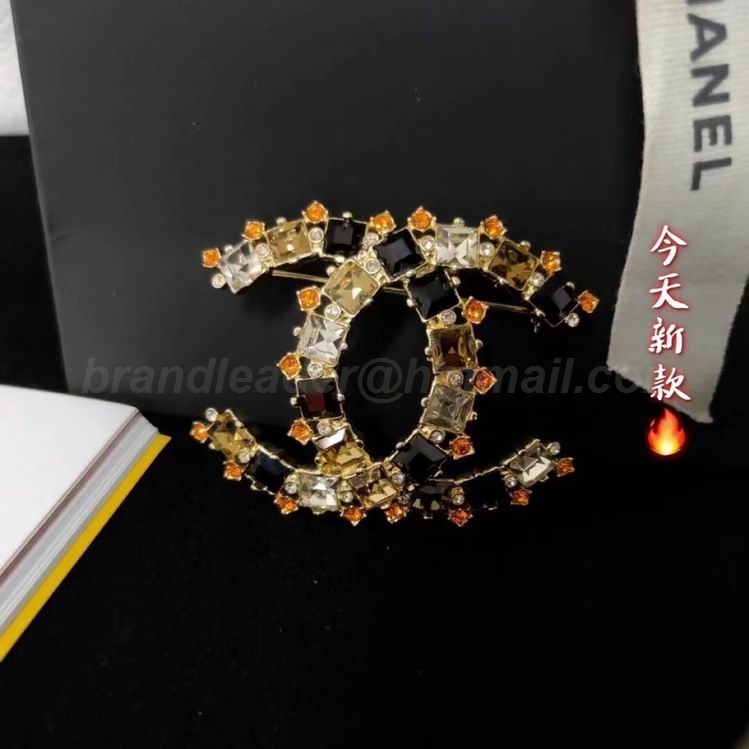 Chanel Brooch 139